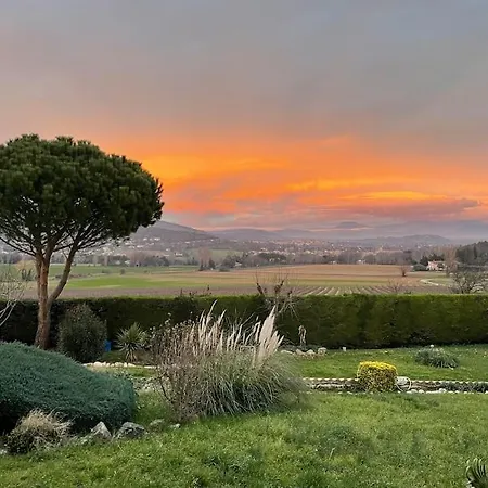 Avec Piscine Et Vue Somptueuse